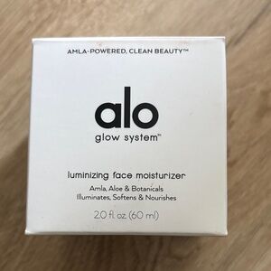 ALO Yoga Glow System Luminizing Face Moisturizer New in Sealed Box
